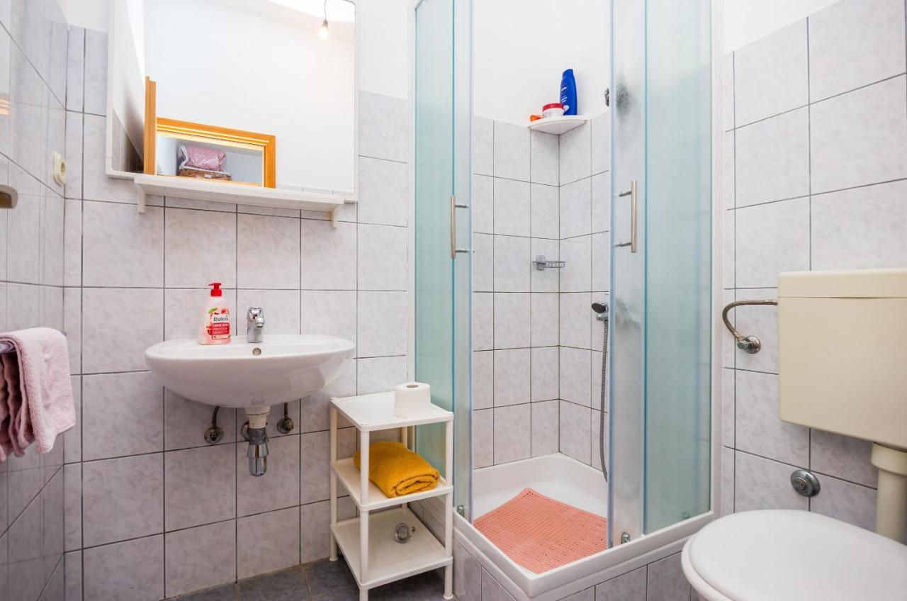 Apartments Violic ザトン エクステリア 写真